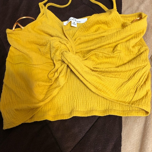 Crop Top - Picture 2 of 4